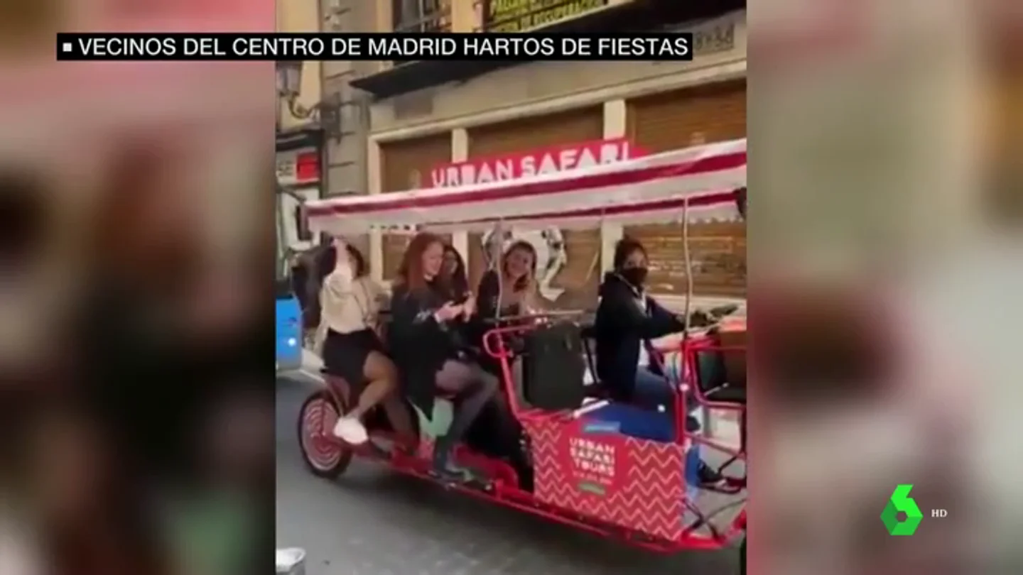 Los vecinos del centro de Madrid, hartos de las fiestas ilegales de extranjeros en pisos turísticos: "Vamos camino de ser Magaluf" Los vecinos del centro de Madrid, hartos de las fiestas ilegales de extranjeros en pisos turísticos: "Vamos camino de ser Magaluf"