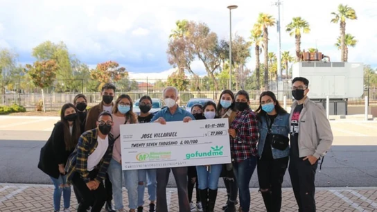 El solidario gesto de un alumno con su exprofesor: recauda 22.000 euros al descubrir que vivía en su coche El solidario gesto de un alumno con su exprofesor: recauda 22.000 euros al descubrir que vivía en su coche