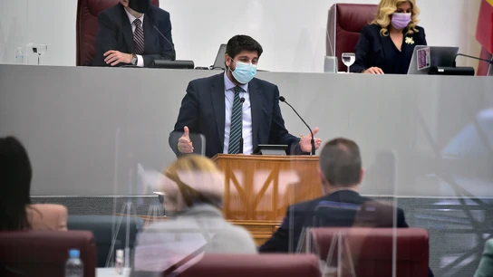 El presidente de la Comunidad Autónoma, Fernando López Miras, interviene durante una sesión plenaria en la Asamblea regional de Murcia, en Cartagena Moción de censura Murcia