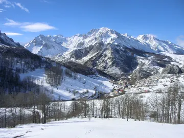 Nieve Nieve