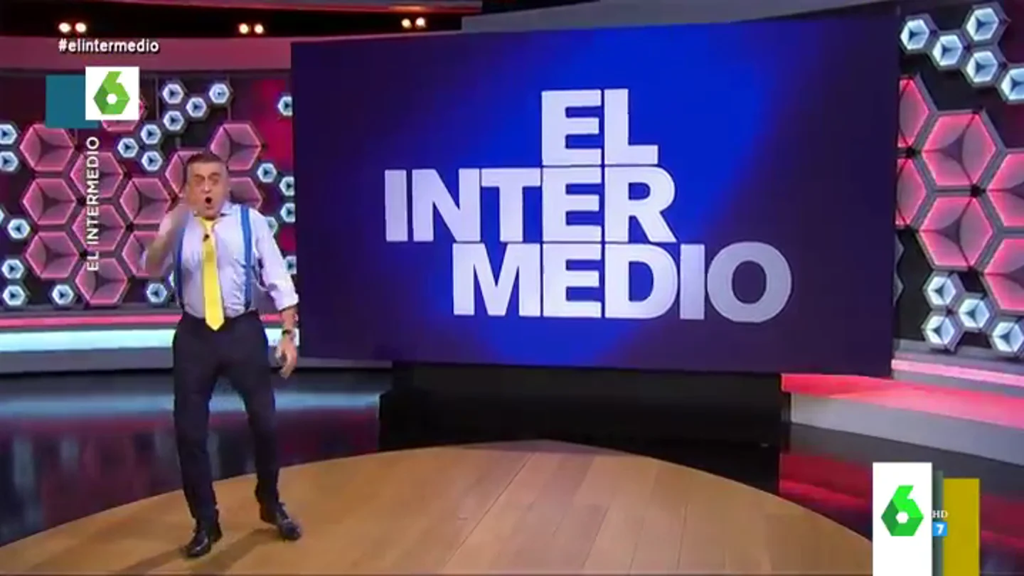 El divertido arranque de Wyoming en El Intermedio con carrera incluida: "¡Aiba, las gafas!" El divertido arranque de Wyoming en El Intermedio con carrera incluida: "¡Aiba, las gafas!"