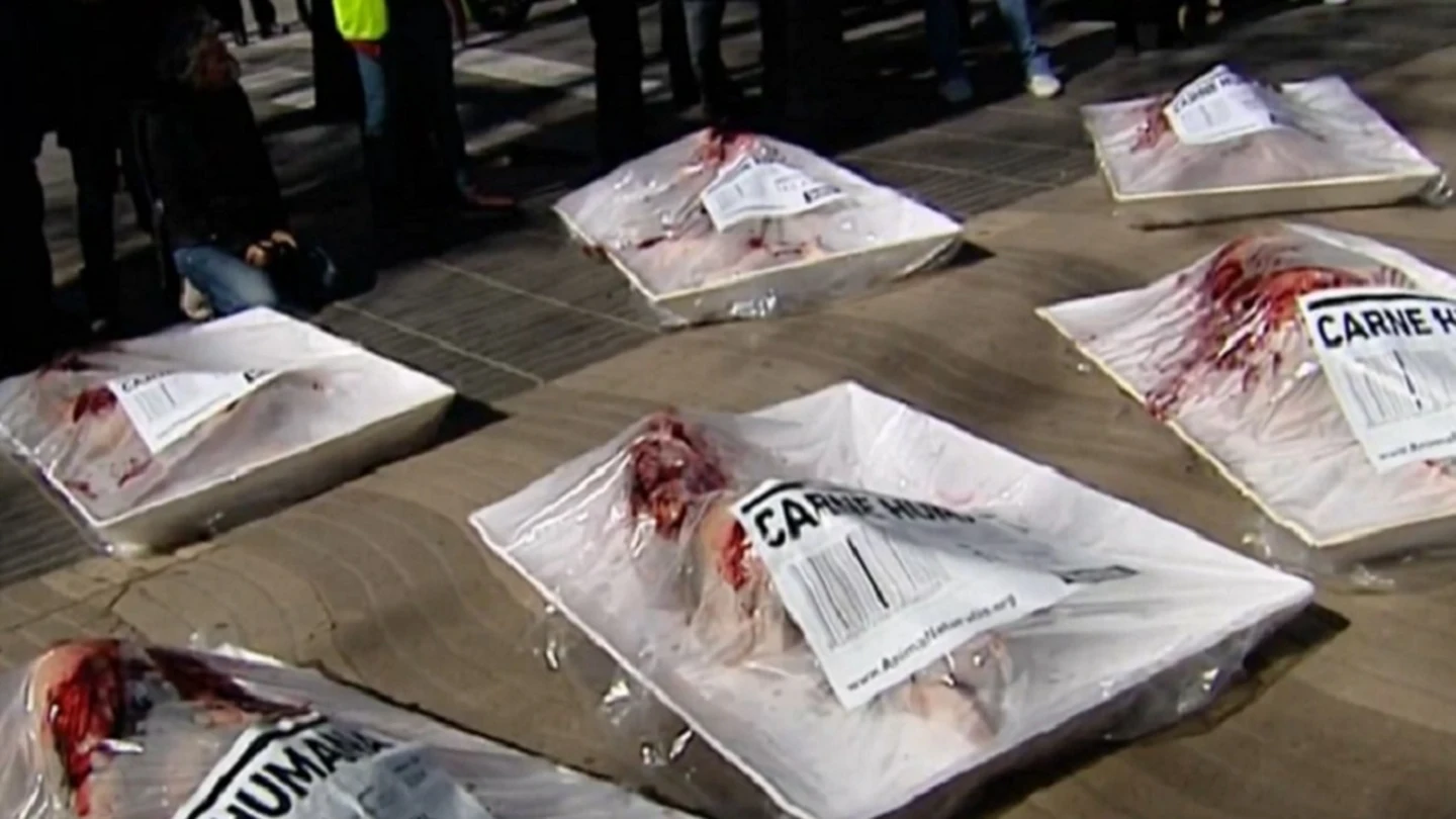 Bandejas de 'carne humana' en Barcelona Bandejas de 'carne humana' en Barcelona