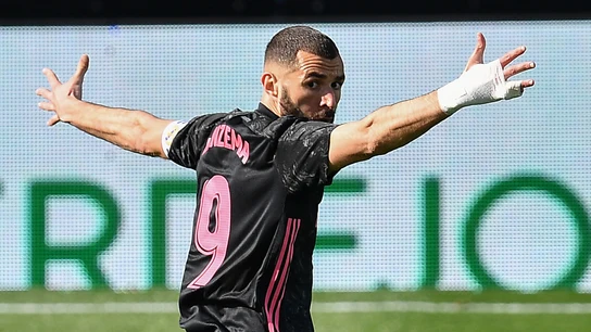 Karim Benzema celebra un gol Karim Benzema celebra un gol