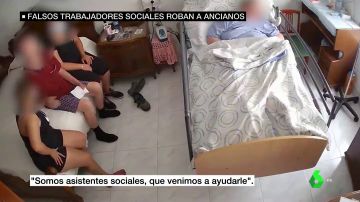 El vídeo de seguridad que destapa el modus operandi de una banda que estafaba a ancianos en Alicante