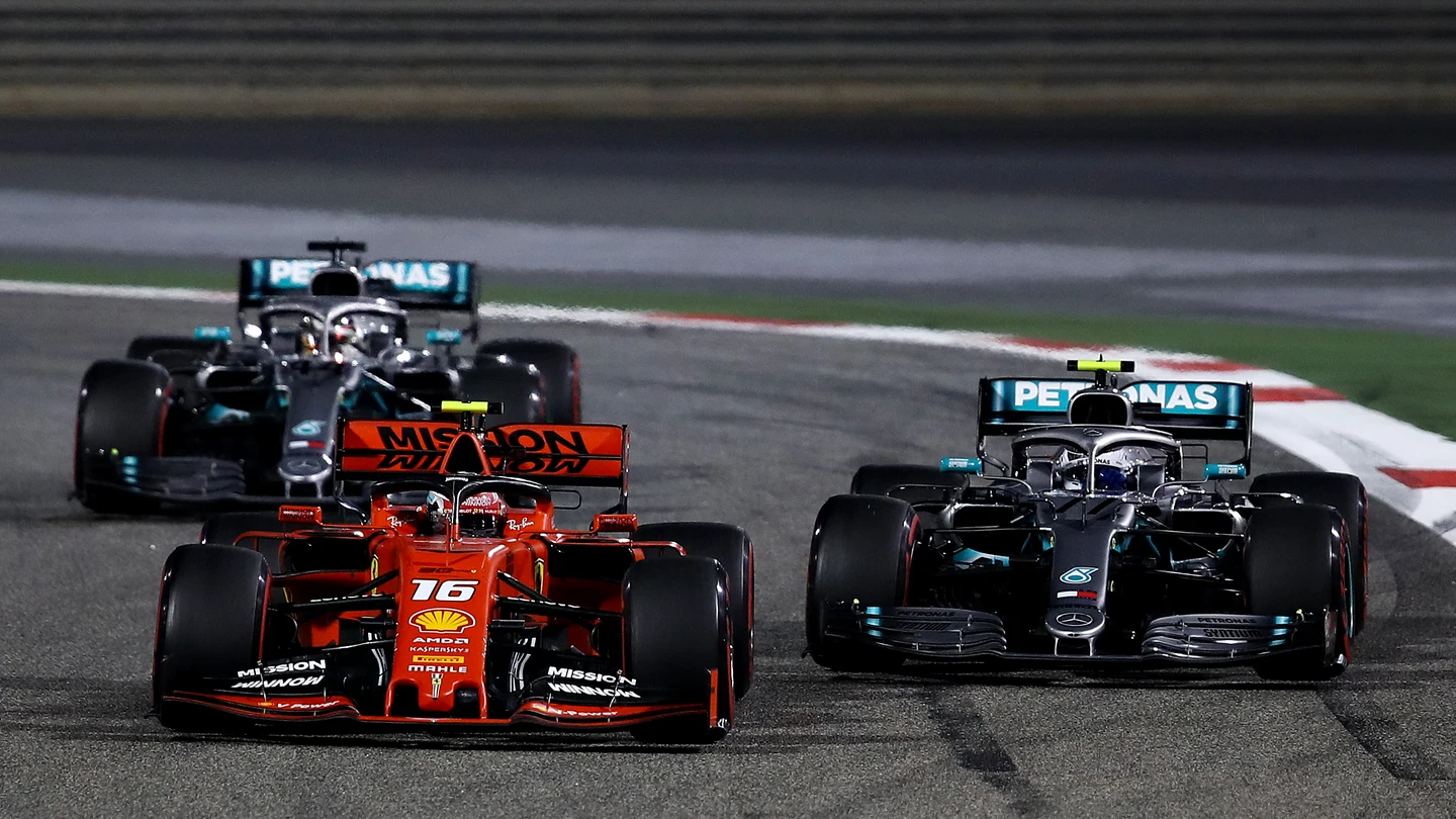 Leclerc, perseguido por Hamilton y Bottas Leclerc, perseguido por Hamilton y Bottas