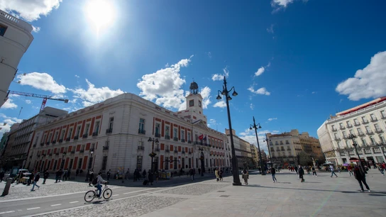 Puerta del Sol, en Madrid.  Puerta del Sol