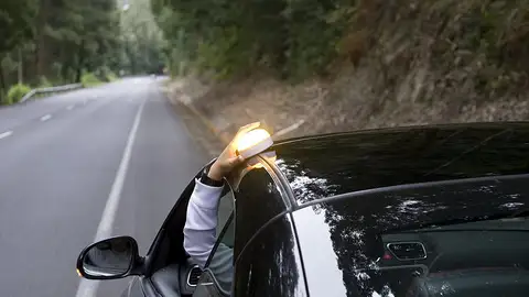 Luz de emergencia Con imán