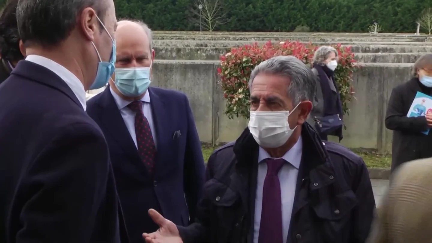 Revilla, cazado por una cámara: "Madrid será una bomba dentro de 15 o 20 días" Revilla, cazado por una cámara: "Madrid será una bomba dentro de 15 o 20 días"