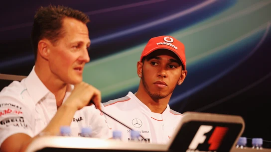 F1: Lewis Hamilton, ante la historia: un 2021 para superar a Michael Schumacher Michael Schumacher y Lewis Hamilton