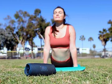 JBL Charge 5
