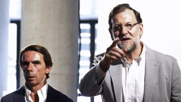 Los expresidentes del PP José María Aznar y Mariano Rajoy