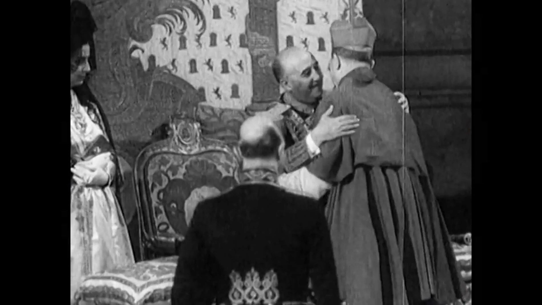 La relación de España y la religión: "Por nuestro pasado franquista, y después también, monarquía e Iglesia están vinculadas"