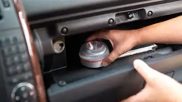 donde lleva las balizas de señalización de accidentes donde lleva las balizas de señalización de accidentes