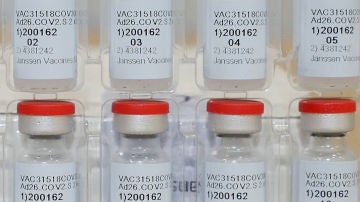 Viales de la vacuna de Janssen contra el coronavirus