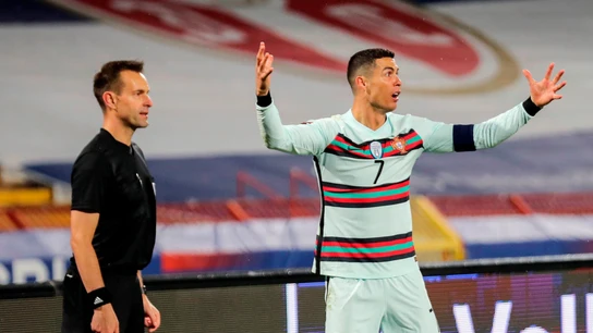 Cristiano Ronaldo Cristiano Ronaldo