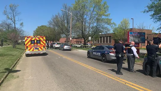 Una fotografía facilitada por el Departamento de Policía de Knoxville en la zona cercana al instituto Una fotografía facilitada por el Departamento de Policía de Knoxville en la zona cercana al instituto