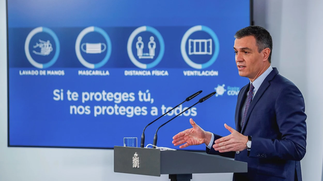 El presidente del Gobierno, Pedro Sánchez, en rueda de prensa tras la reunión del Consejo de Ministros, este martes en el Palacio de la Moncloa