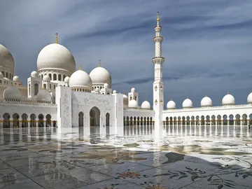 Sheikh Zayed Sheikh Zayed