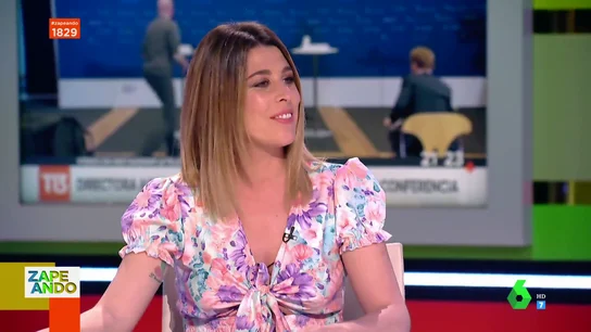 La reacción de Dani Mateo a una anécdota de la infancia de Valeria Ros: "Mezclar 'campamento', 'curas' y 'mirar a Cuenca'..." La reacción de Dani Mateo a una anécdota de la infancia de Valeria Ros: "Mezclar 'campamento', 'curas' y 'mirar a Cuenca'..."