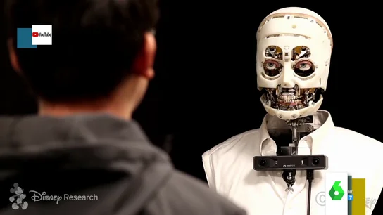 Desde la cabeza de 'Terminator' a una webcam en forma de ojo: estos son los robots más hiperrealistas que existen Desde la cabeza de 'Terminator' a una webcam en forma de ojo: estos son los robots más hiperrealistas que existen