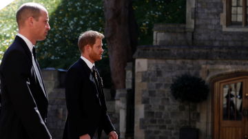 Los príncipes Guillermo y Harry, en el funeral por el duque de Edimburgo