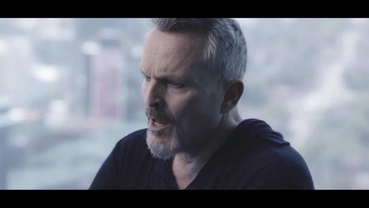 La dura crítica de Miguel Bosé a la OMS: "Establece cosas de los psicópatas millonarios del cártel de Davos"