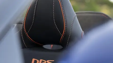 Aston Martin DBS Superleggera Volante Aston Martin DBS Superleggera Volante