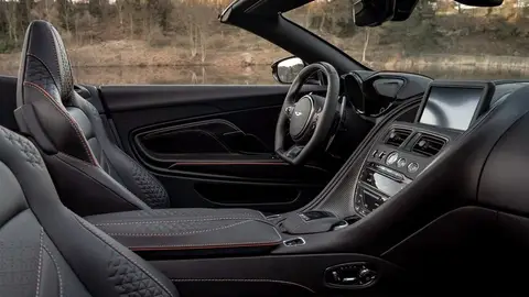 Aston Martin DBS Superleggera Volante Aston Martin DBS Superleggera Volante