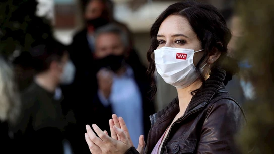 Encuestas Elecciones Madrid: Ayuso, cerca de doblar en escaños al PSOE y de conseguir la mayoría, según los últimos sondeos Encuestas Elecciones Madrid: Ayuso, cerca de doblar en escaños al PSOE y de conseguir la mayoría, según los últimos sondeos