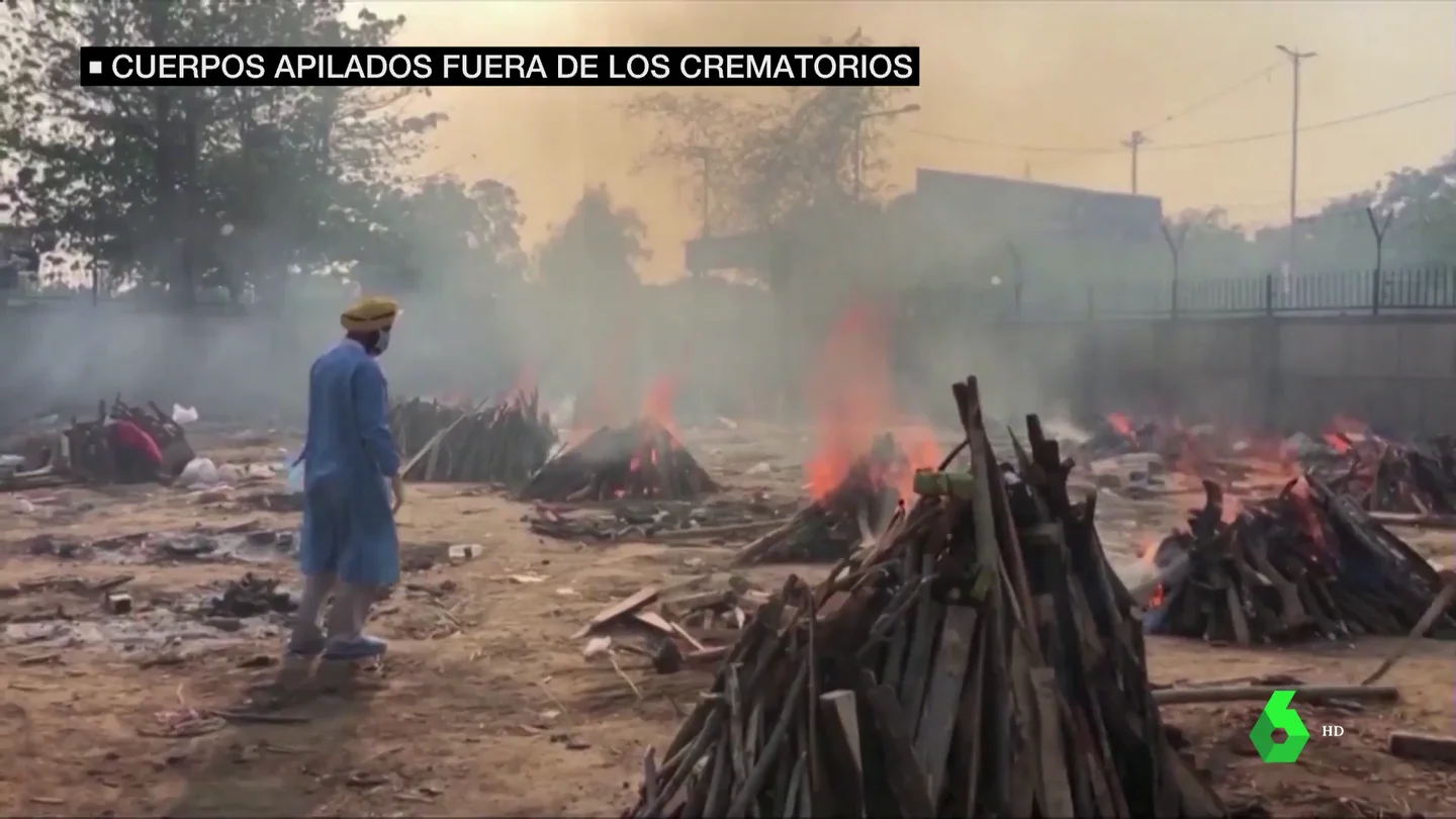 Ciudades convertidas en crematorios gigantes al aire libre: la dramática situación de la India por el coronavirus Ciudades convertidas en crematorios gigantes al aire libre: la dramática situación de la India por el coronavirus