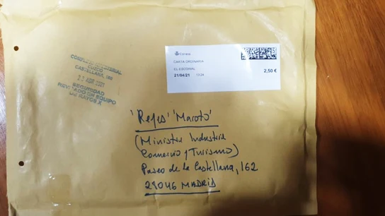 (26-04-21) La Policía identifica al hombre que envió la carta amenazante con la navaja a Reyes Maroto (26-04-21) La Policía identifica al hombre que envió la carta amenazante con la navaja a Reyes Maroto