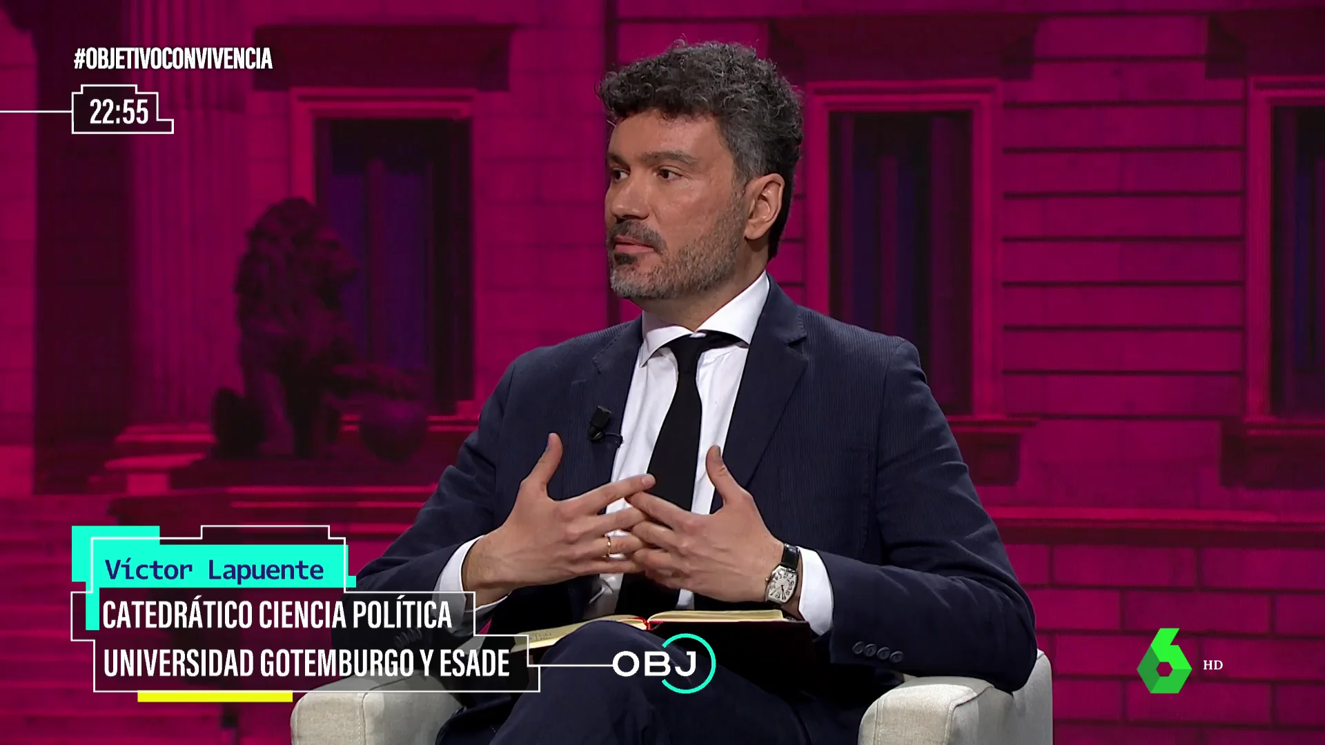 Víctor Lapuente (politólogo): "El 'problema' de los españoles es que esperamos mucho de la democracia"