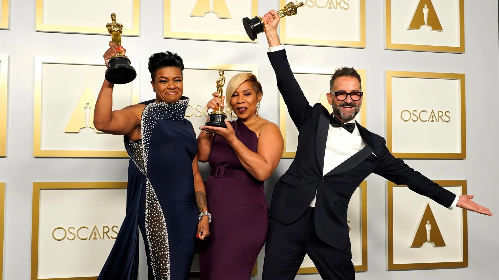 Sergio López-Rivera, junto a Mia Neal y Jamika Wilson, se hace con el Oscar al mejor maquillaje y peluquería