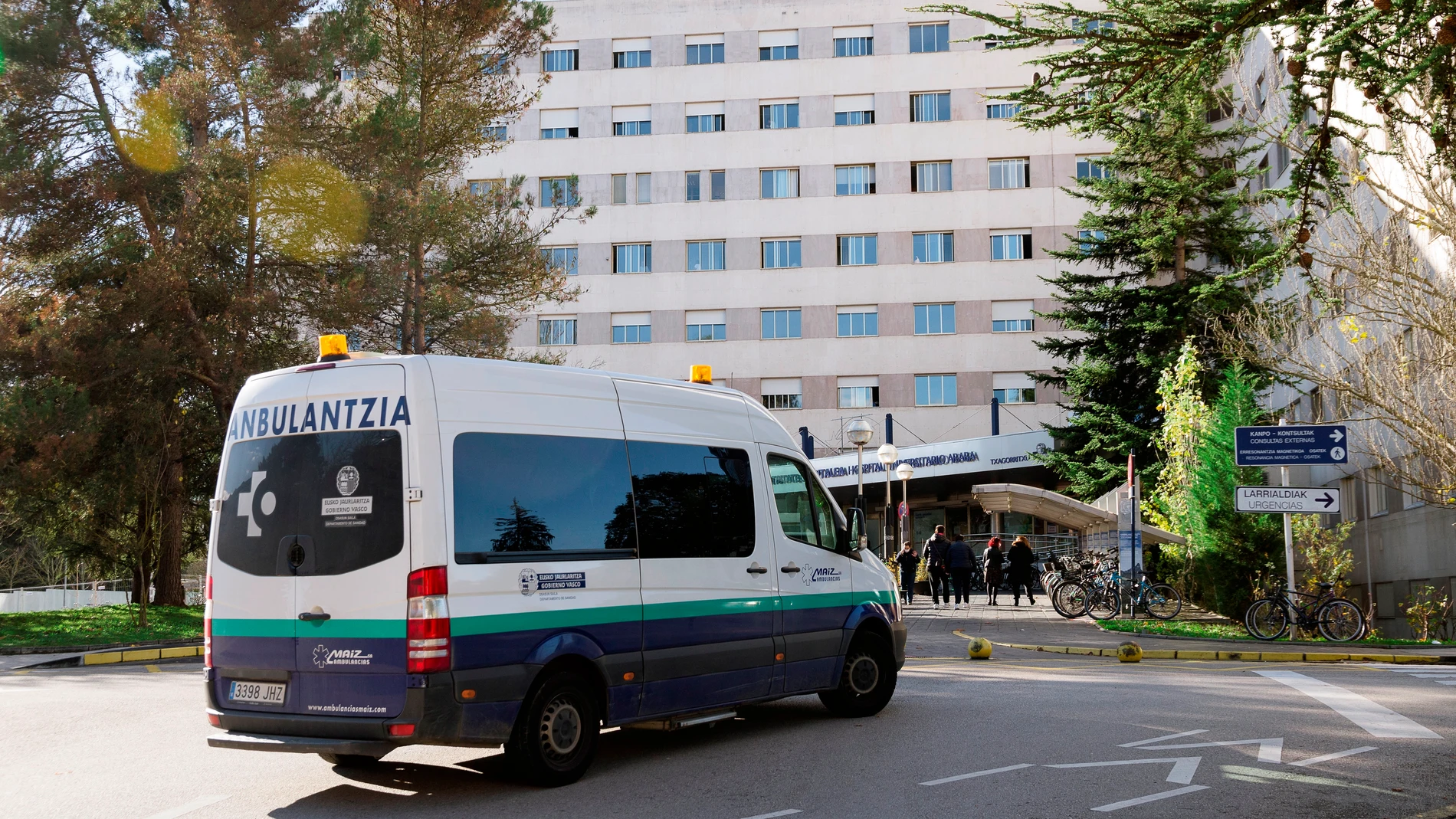 El Servicio de Salud Vasco retrasa las operaciones no urgentes al menos dos semanas