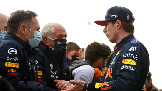 Max Verstappen y Christian Horner Max Verstappen y Christian Horner