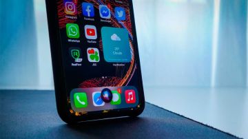 Cambia en servicio de streaming predefinido a Siri