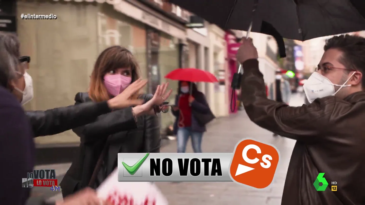 El Intermedio (28-04-21) La divertida reacción de una votante de Pablo Iglesias cuando se entera de que su amigo votará a Díaz Ayuso El Intermedio (28-04-21) La divertida reacción de una votante de Pablo Iglesias cuando se entera de que su amigo votará a Díaz Ayuso