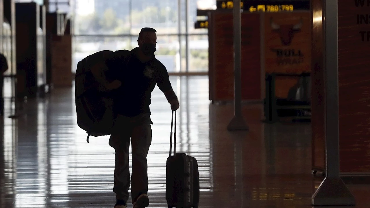 Zona de llegadas de la Terminal 4 del Aeropuerto de Madrid-Barajas Adolfo Suárez