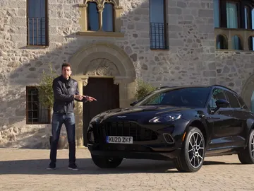 Aston Martin DBX Aston Martin DBX