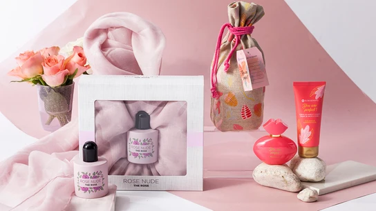 Las tres fragancias de los exclusivos lote de la Perfumería de Mercadona para el Día de la Madre Las tres fragancias de los exclusivos lote de la Perfumería de Mercadona para el Día de la Madre