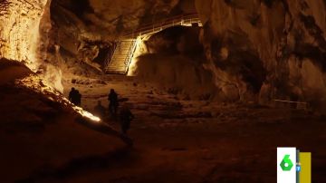 El brutal experimento social al que se han sometido 15 franceses: pasar 40 días sin luz ni electricidad en una cueva