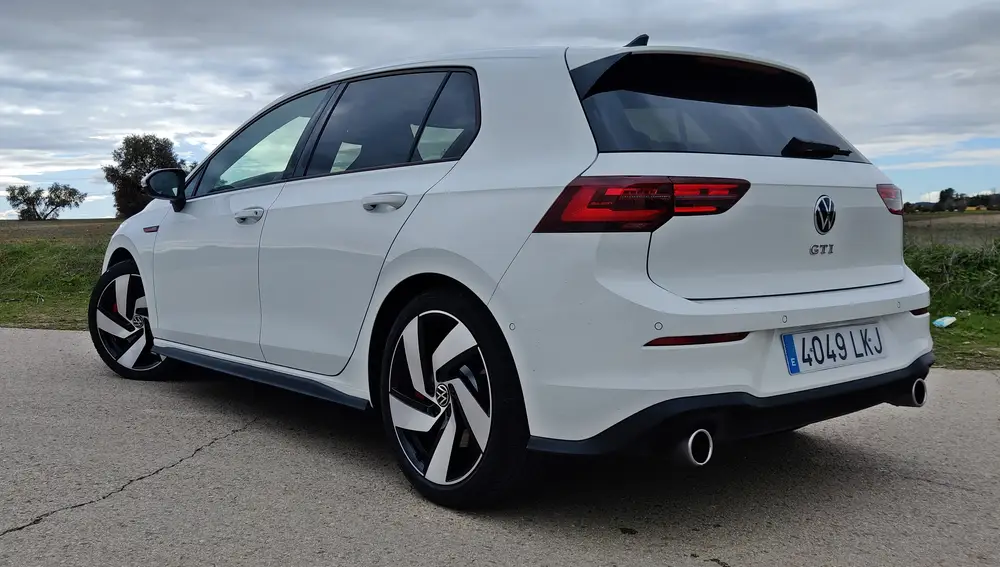 Volkswagen Golf GTI