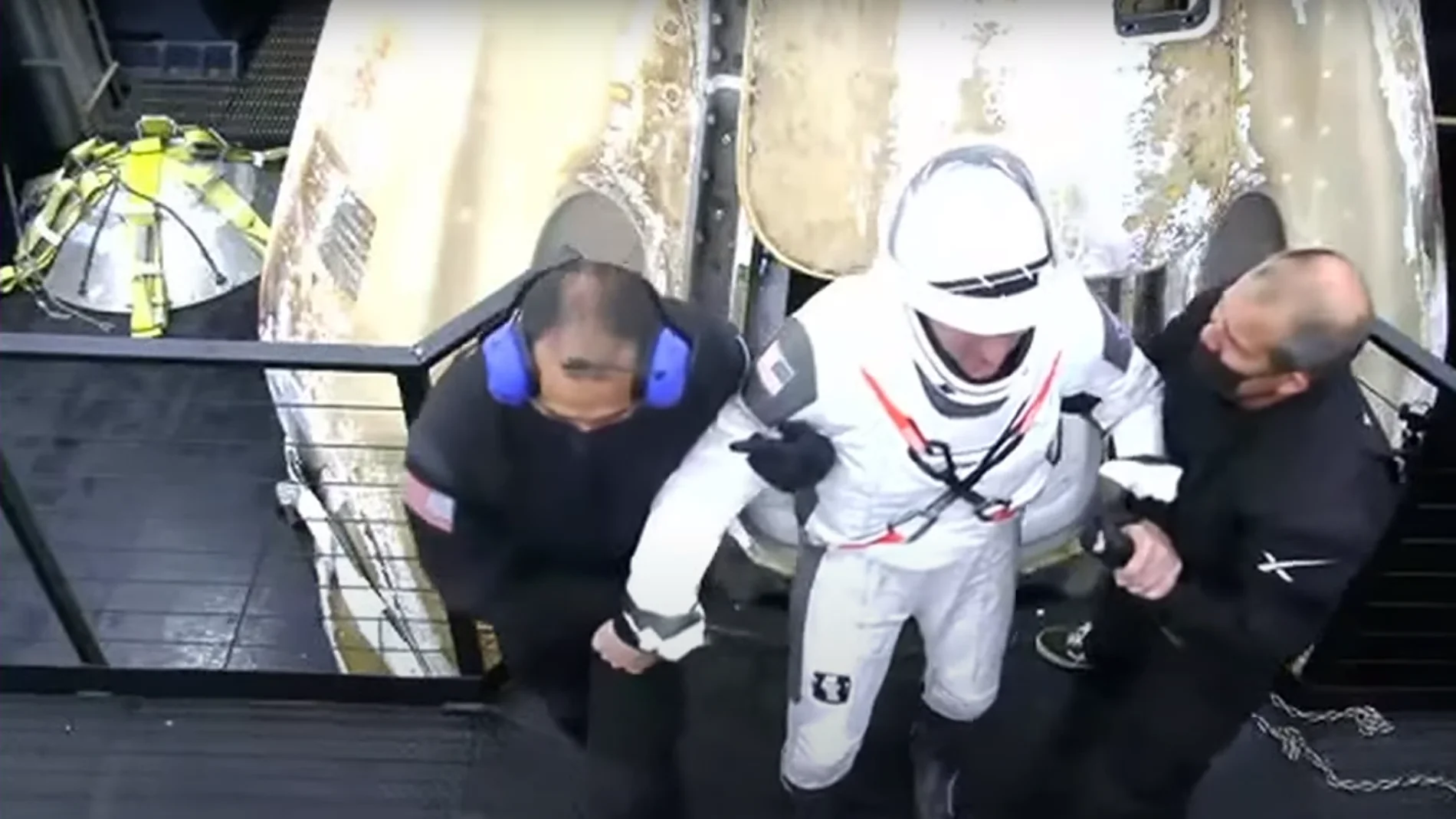 Los miembros de la Crew-1 de la NASA regresan a la Tierra