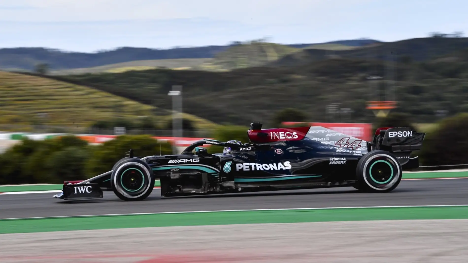 Lewis Hamilton gana el GP de Portugal 