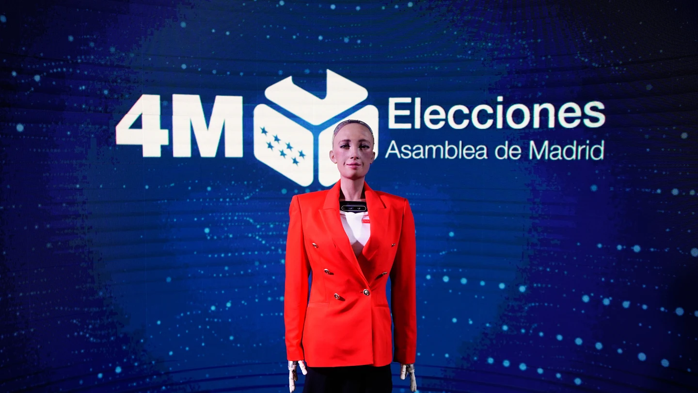 Así es Sophia, el robot que dará los datos de las elecciones en Madrid Así es Sophia, el robot que dará los datos de las elecciones en Madrid