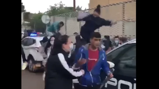 Graves altercados en Jumilla tras una protesta por el asesinato de Kevin Morales Graves altercados en Jumilla tras una protesta por el asesinato de Kevin Morales