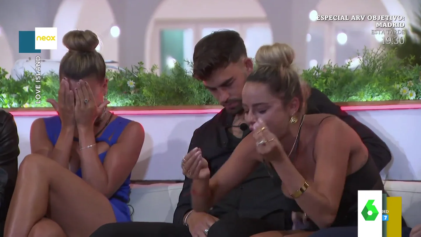 La expulsión por sorpresa de un soltero de Love Island que provoca una ruptura entre lágrimas La expulsión por sorpresa de un soltero de Love Island que provoca una ruptura entre lágrimas