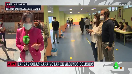 Una embarazada vota tras romper aguas en Madrid Una embarazada vota tras romper aguas en Madrid