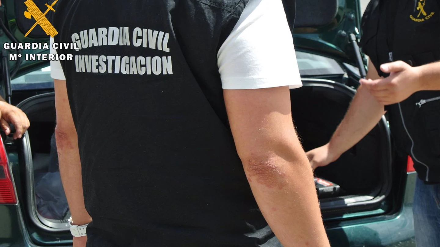 Imagen de archivo de agentes de la Guardia Civil Imagen de archivo de agentes de la Guardia Civil