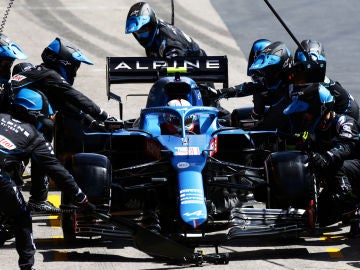 Parada de Esteban Ocon durante el GP de Portugal